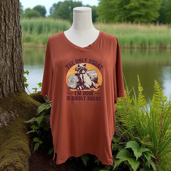 Funny Graphic Tee Raccoon Cowboy Shirt Country Western Humor Plus Size XL NWOT - Picture 1 of 8